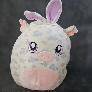 Rosie the pig squishmallow